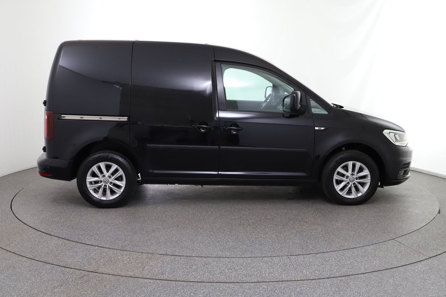 VW Caddy Kastenwagen TDI EU6 | Bild 6 von 22