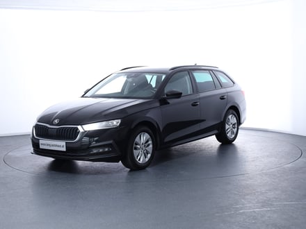 Škoda OCTAVIA Combi Ambition TDI DSG