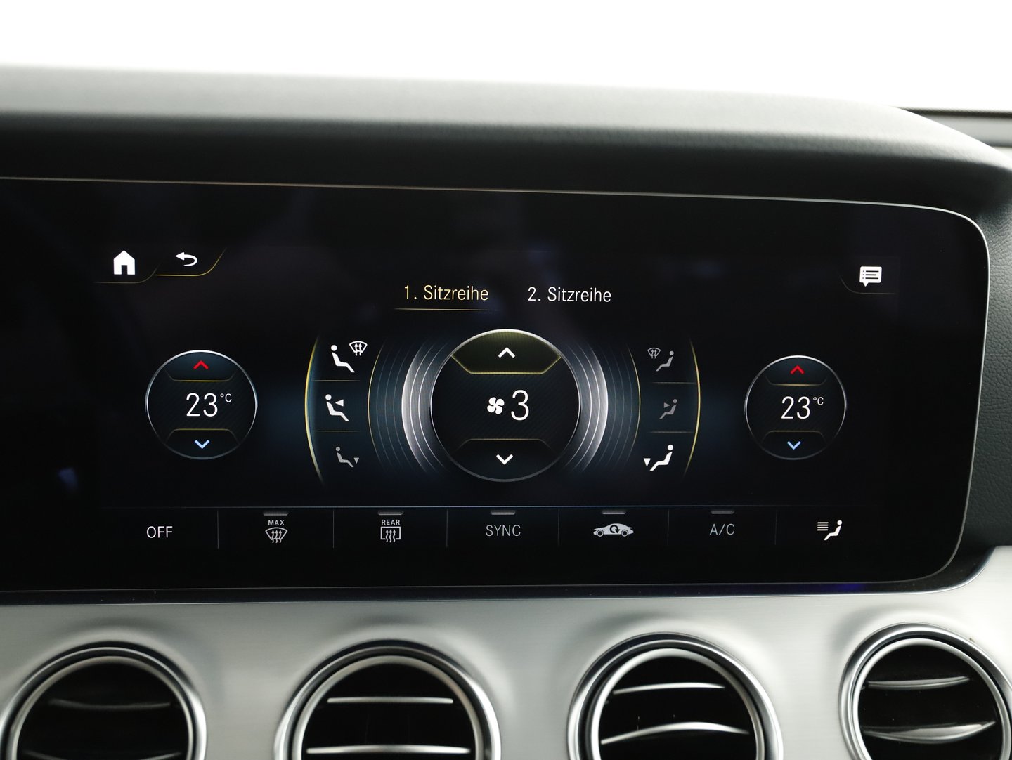 Mercedes E 220 d T 4MATIC Aut. | Bild 23 von 31