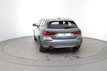 Thumbnail-Foto von Fahrzeug