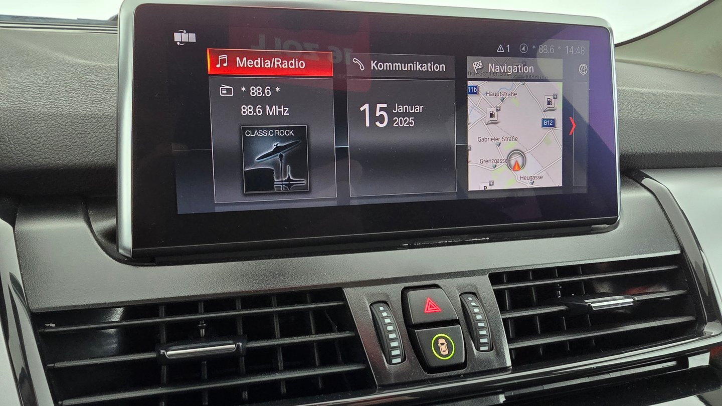 BMW 216d Gran Tourer | Bild 18 von 22