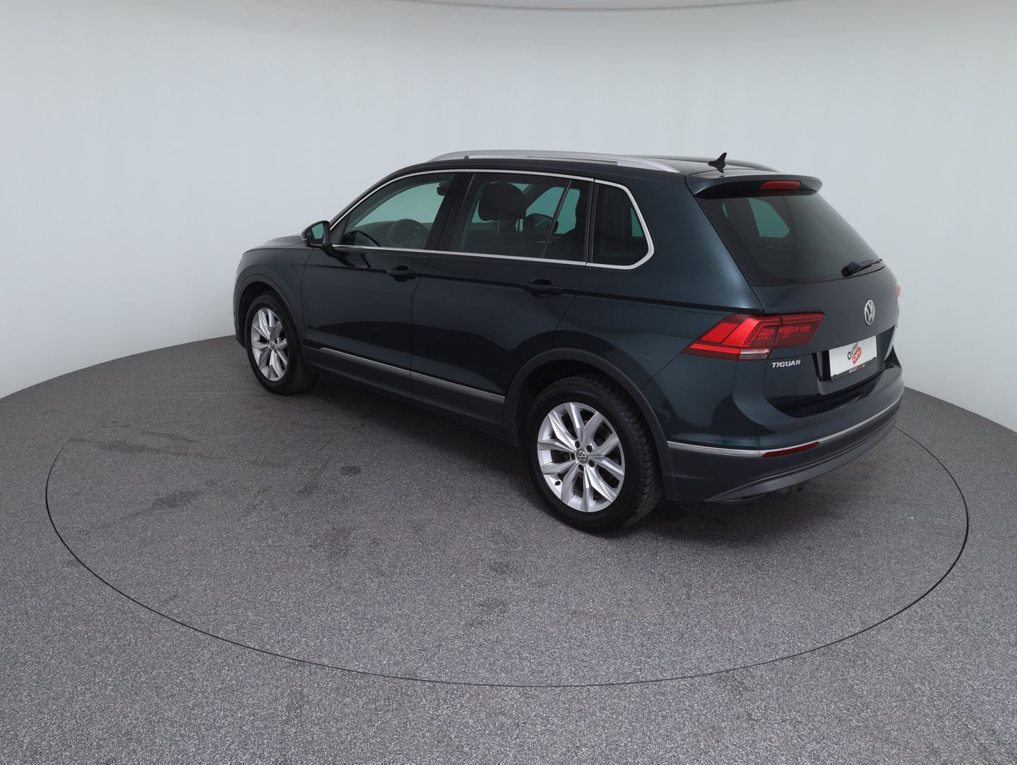 VW Tiguan Highline TDI SCR DSG | Bild 7 von 14