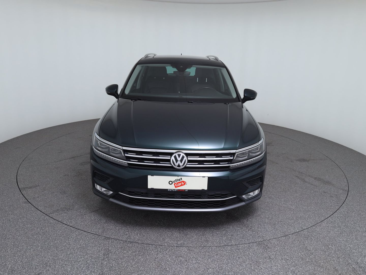 VW Tiguan Highline TDI SCR DSG | Bild 2 von 14