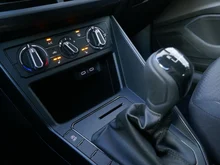VW Polo 4Me in Deep Black Perleffekt