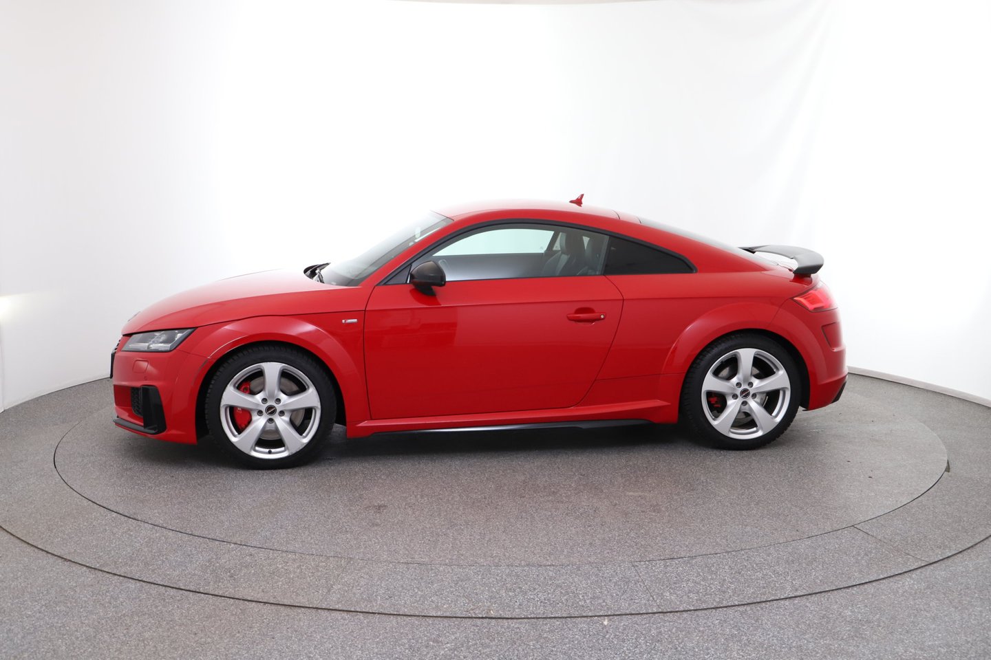Audi TT Coupé 45 TFSI quattro S-tronic | Bild 3 von 25