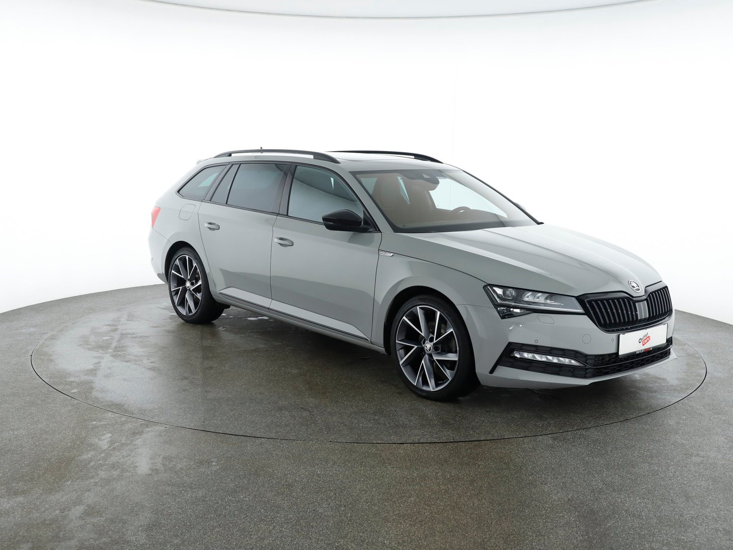 Škoda Superb Combi Sportline TSI DSG | Bild 7 von 30