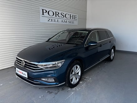 VW Passat Variant Elegance