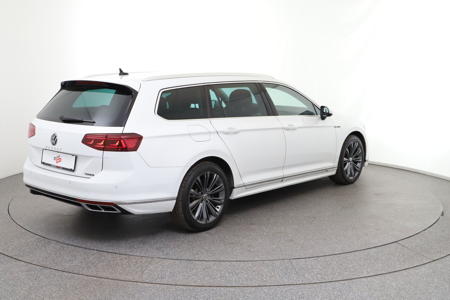 VW Passat Variant Elegance 2,0 TDI 4Motion DSG | Bild 5 von 32