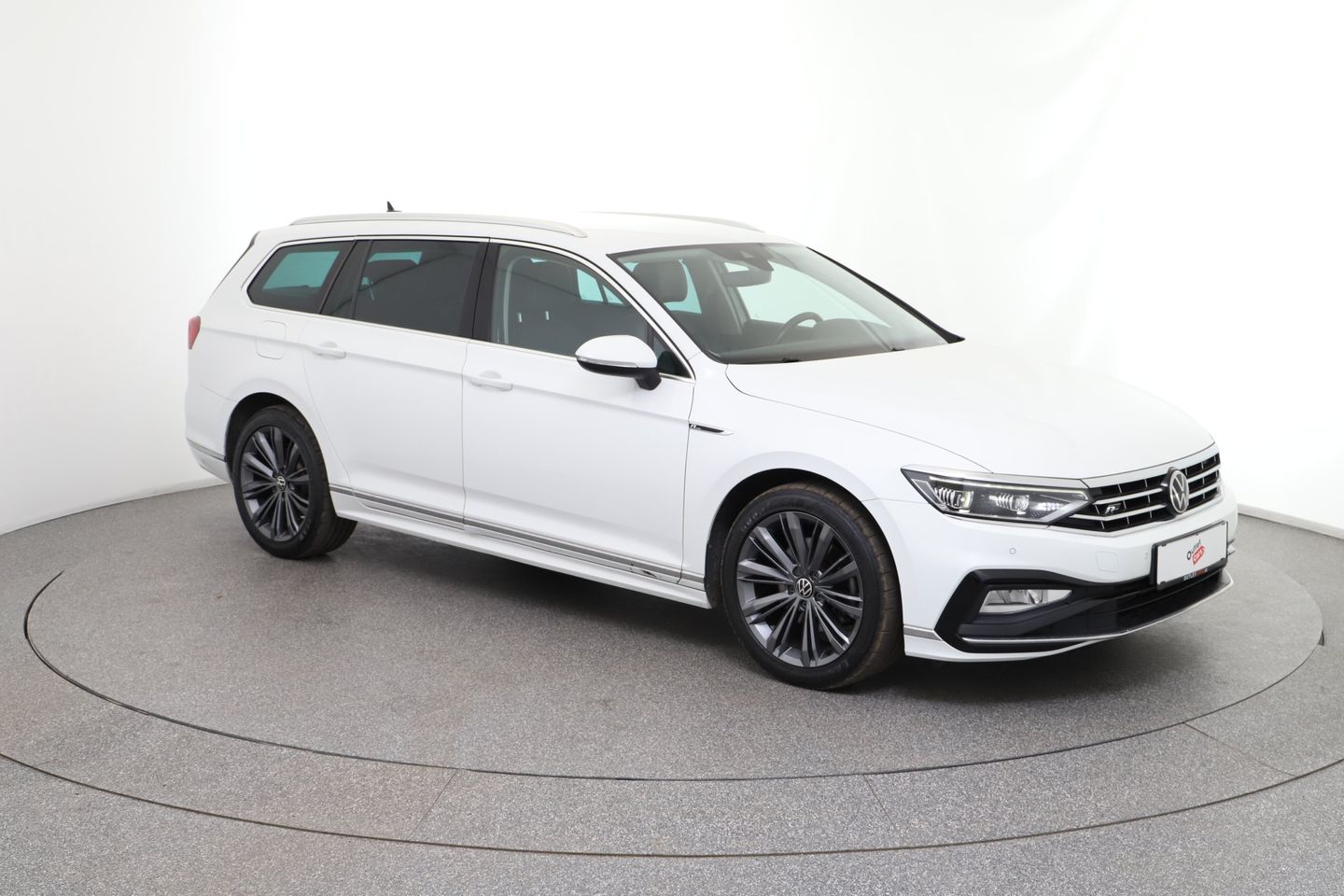 VW Passat Variant Elegance 2,0 TDI 4Motion DSG | Bild 7 von 32