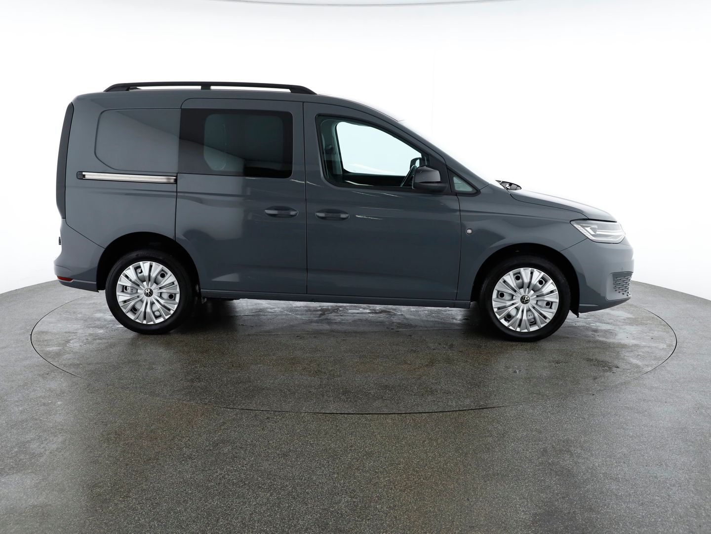 VW Caddy Cargo TDI 4MOTION | Bild 4 von 21