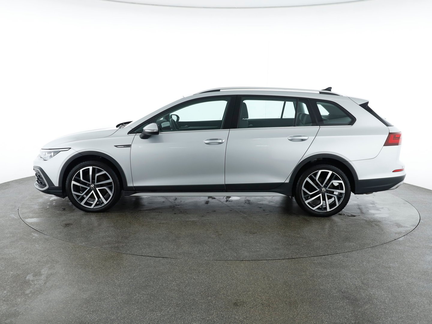 VW Golf Alltrack TDI 4MOTION DSG | Bild 2 von 28