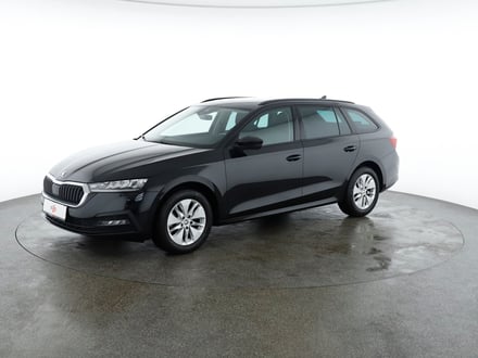 Škoda OCTAVIA Combi Ambition TDI DSG