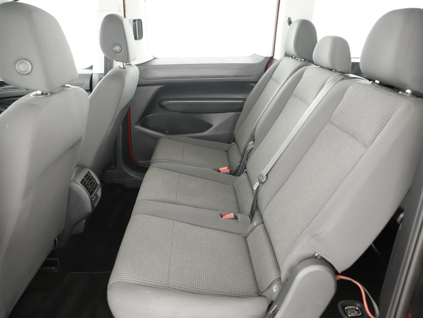 VW Caddy Maxi TDI | Bild 24 von 27