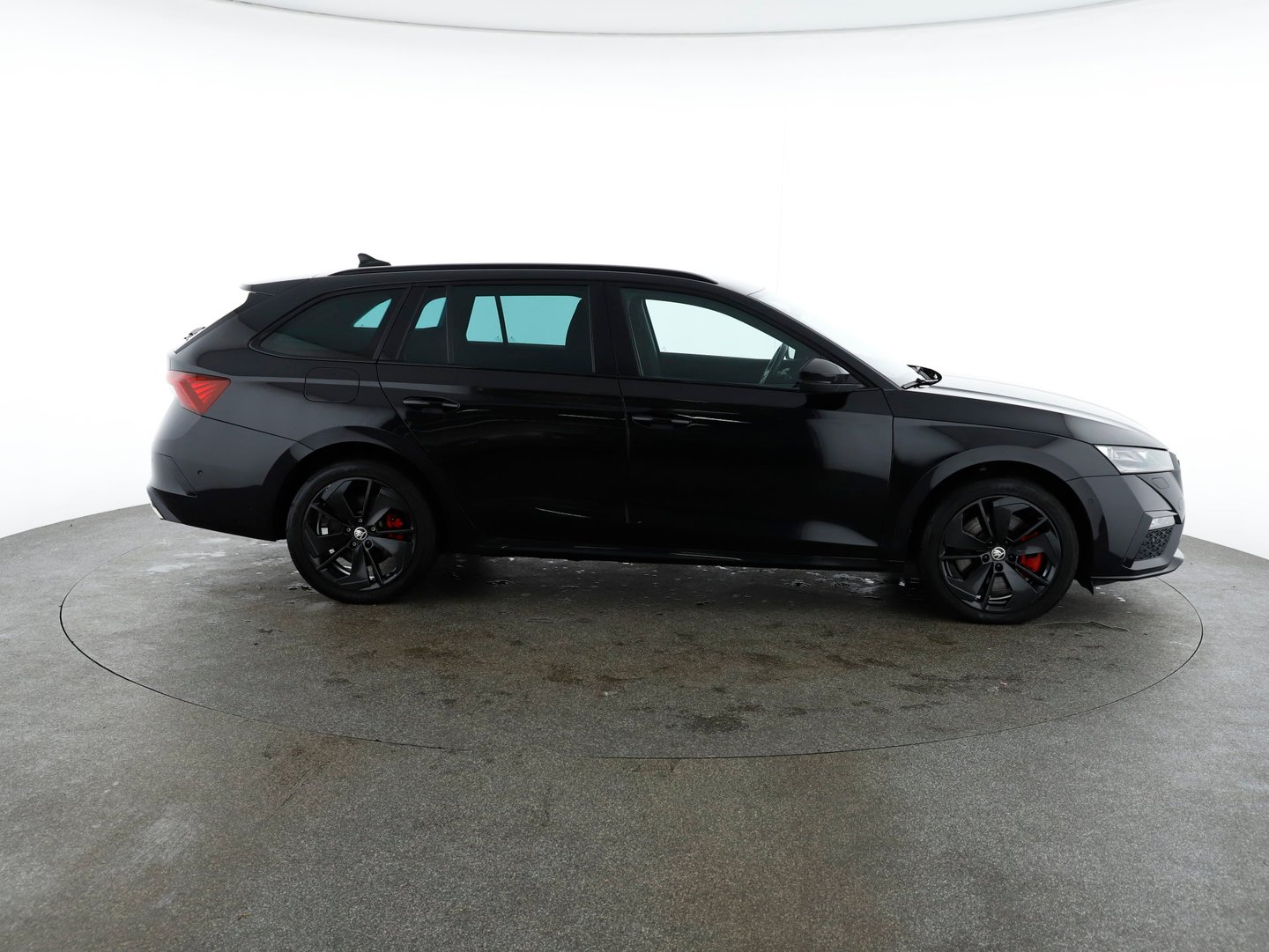 Škoda OCTAVIA Combi RS iV 245 DSG | Bild 6 von 30