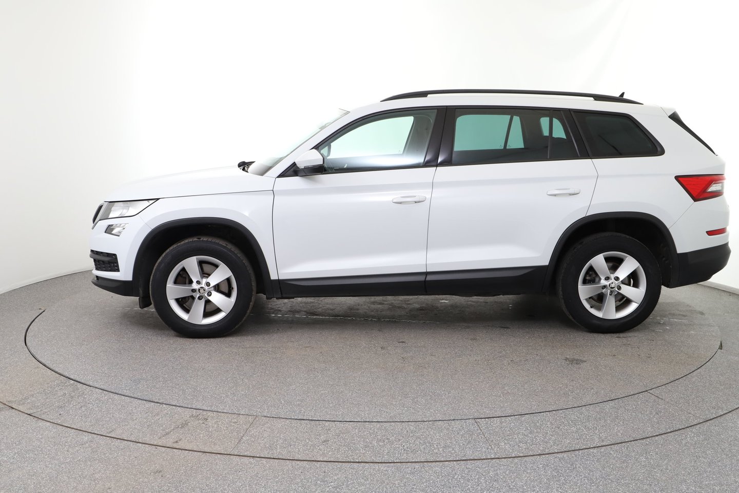 Škoda KODIAQ Ambition TDI SCR DSG | Bild 2 von 27