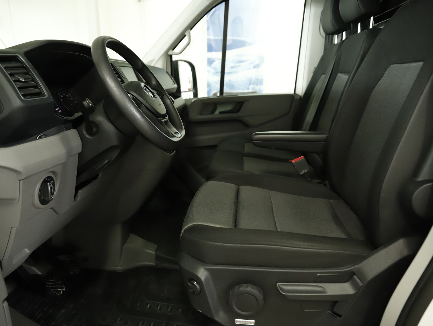 VW Crafter 35 Kasten L3H3 TDI Heck Single | Bild 6 von 22