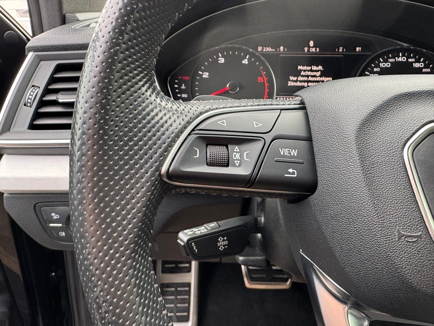 Audi Q5 35 TDI ultra quattro Sport | Bild 10 von 21