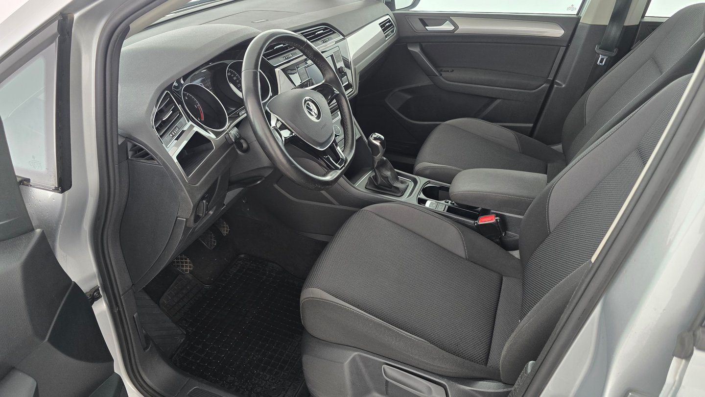 VW Touran TDI | Bild 10 von 14