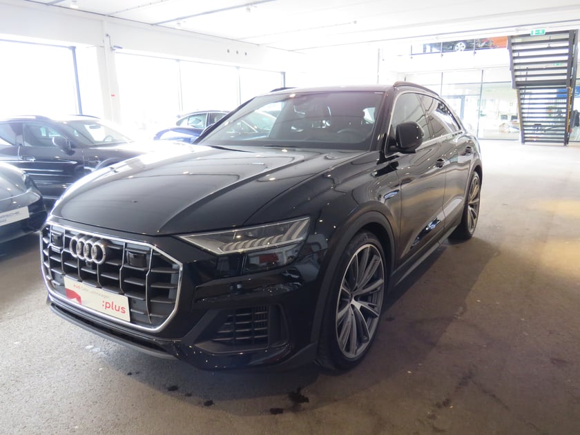 Audi Q8 55 TFSI quattro