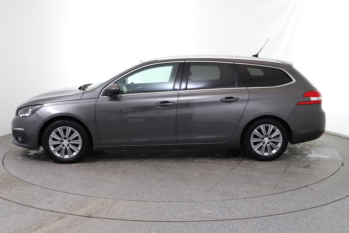 Peugeot 308 SW PureTech 130 S&S EAT8 Allure Pack | Bild 2 von 26