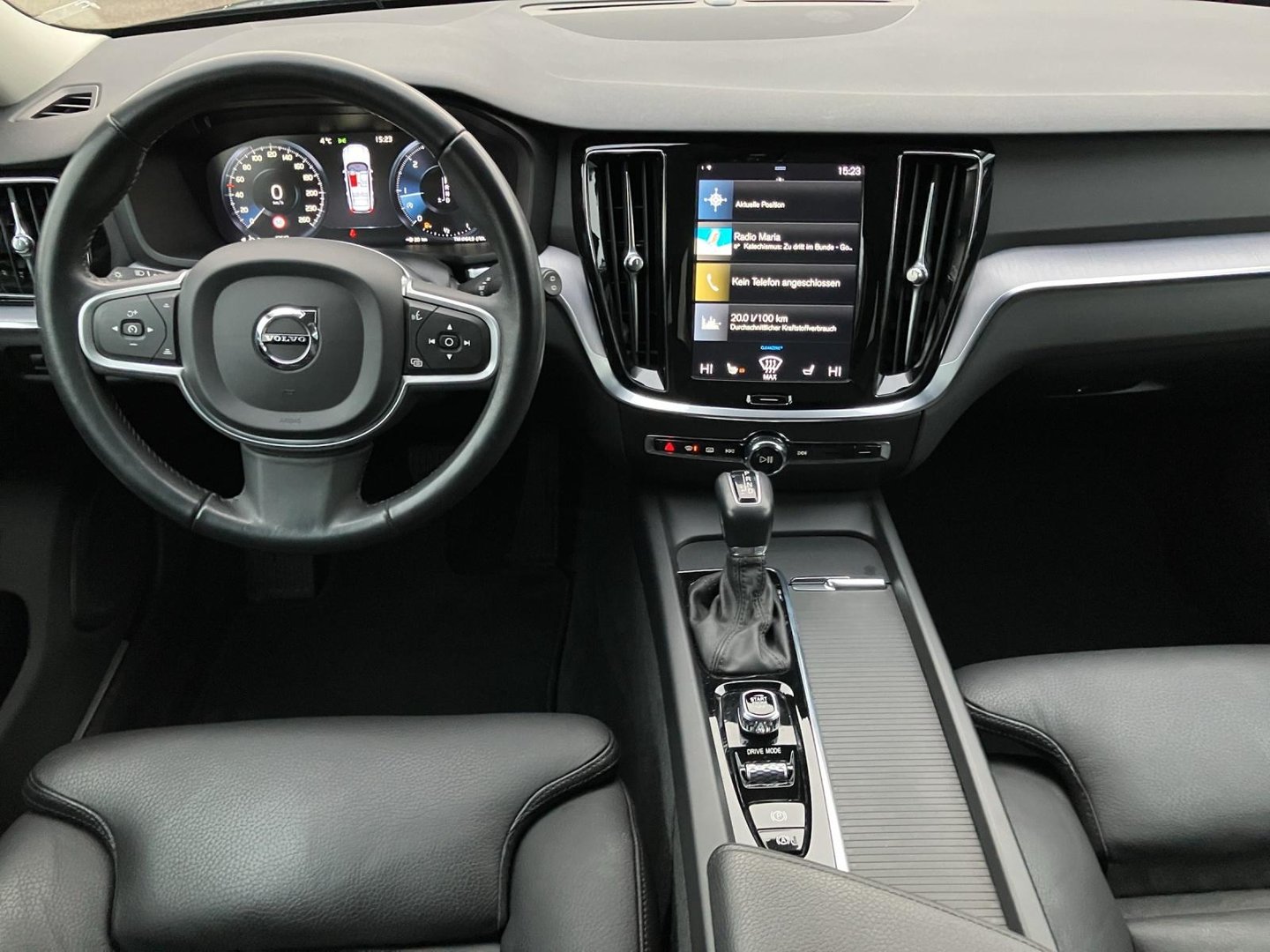 Volvo V60 D3 Momentum Pro Geartronic | Bild 11 von 17