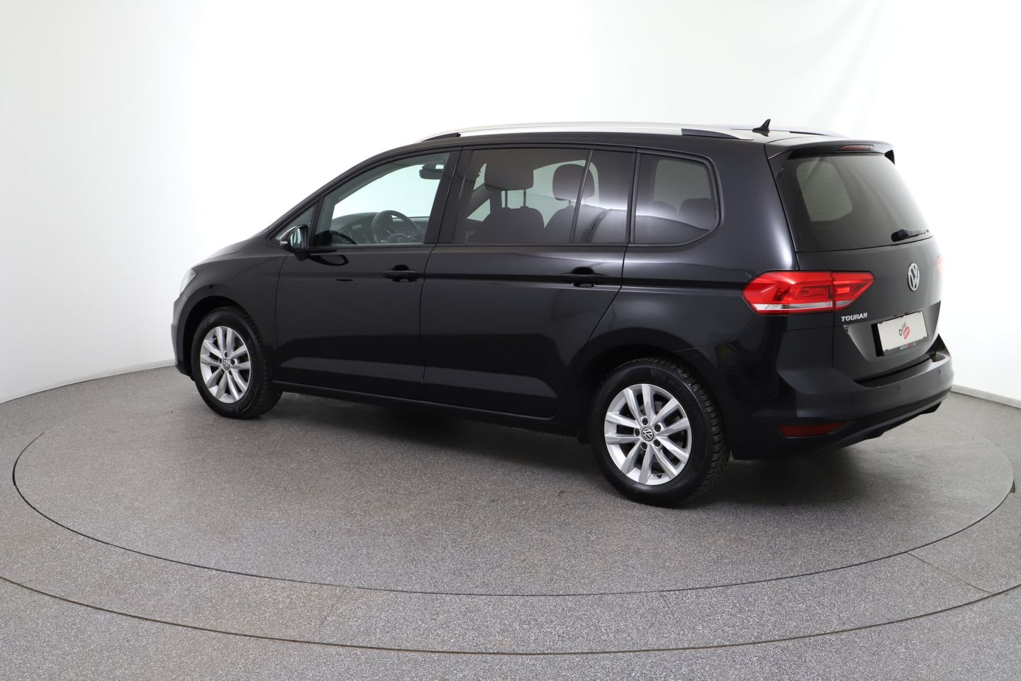 VW Touran Comfortline 1,6 SCR TDI DSG | Bild 3 von 25