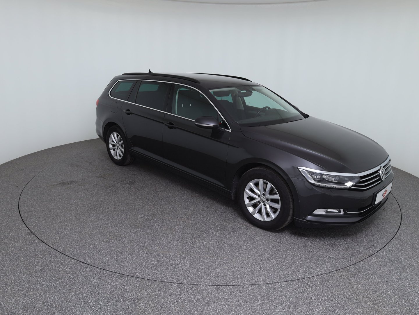 VW Passat Variant Comfortline TDI SCR DSG | Bild 7 von 14