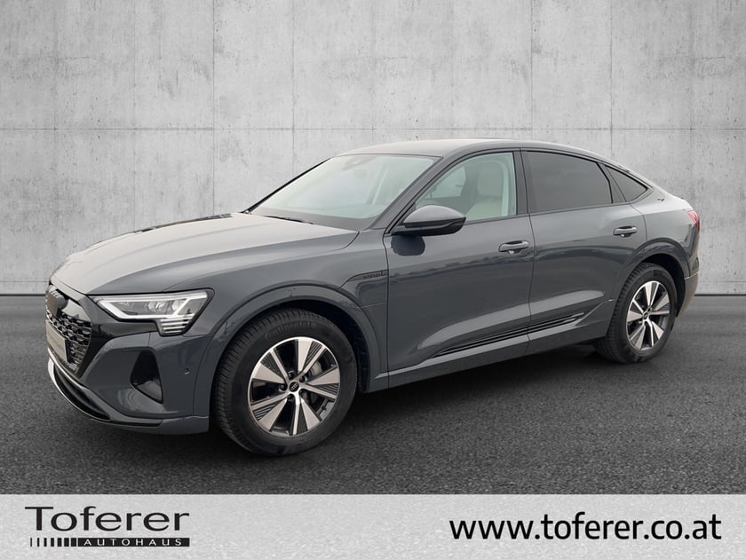 Audi Q8 Sportback 55 e-tron quattro business