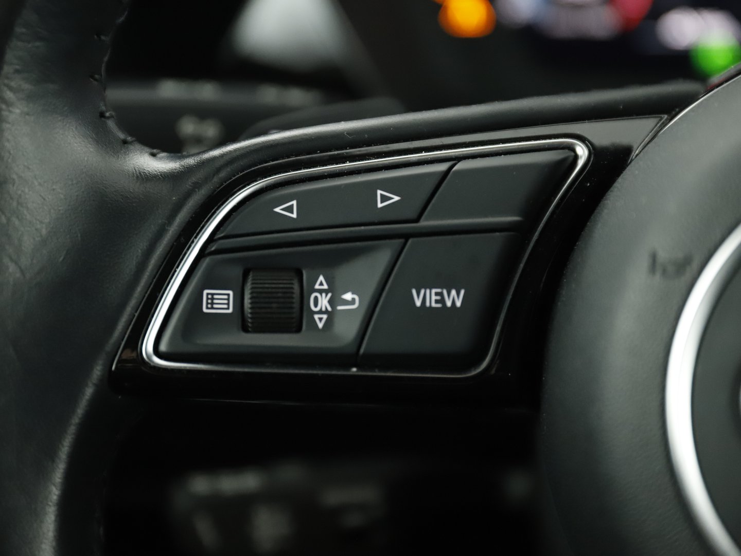 Audi A3 Sportback 35 TDI | Bild 18 von 30