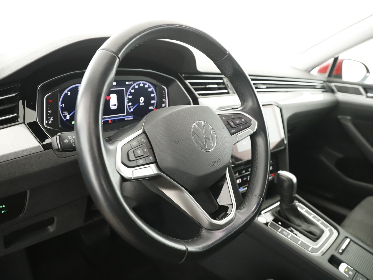 VW Passat Variant Business TDI DSG | Bild 14 von 26