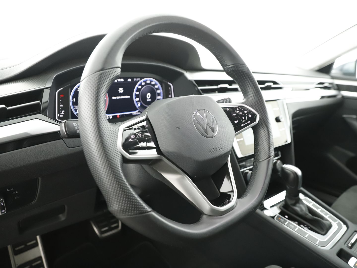 VW Arteon SB Elegance 2,0 TDI DSG | Bild 9 von 21