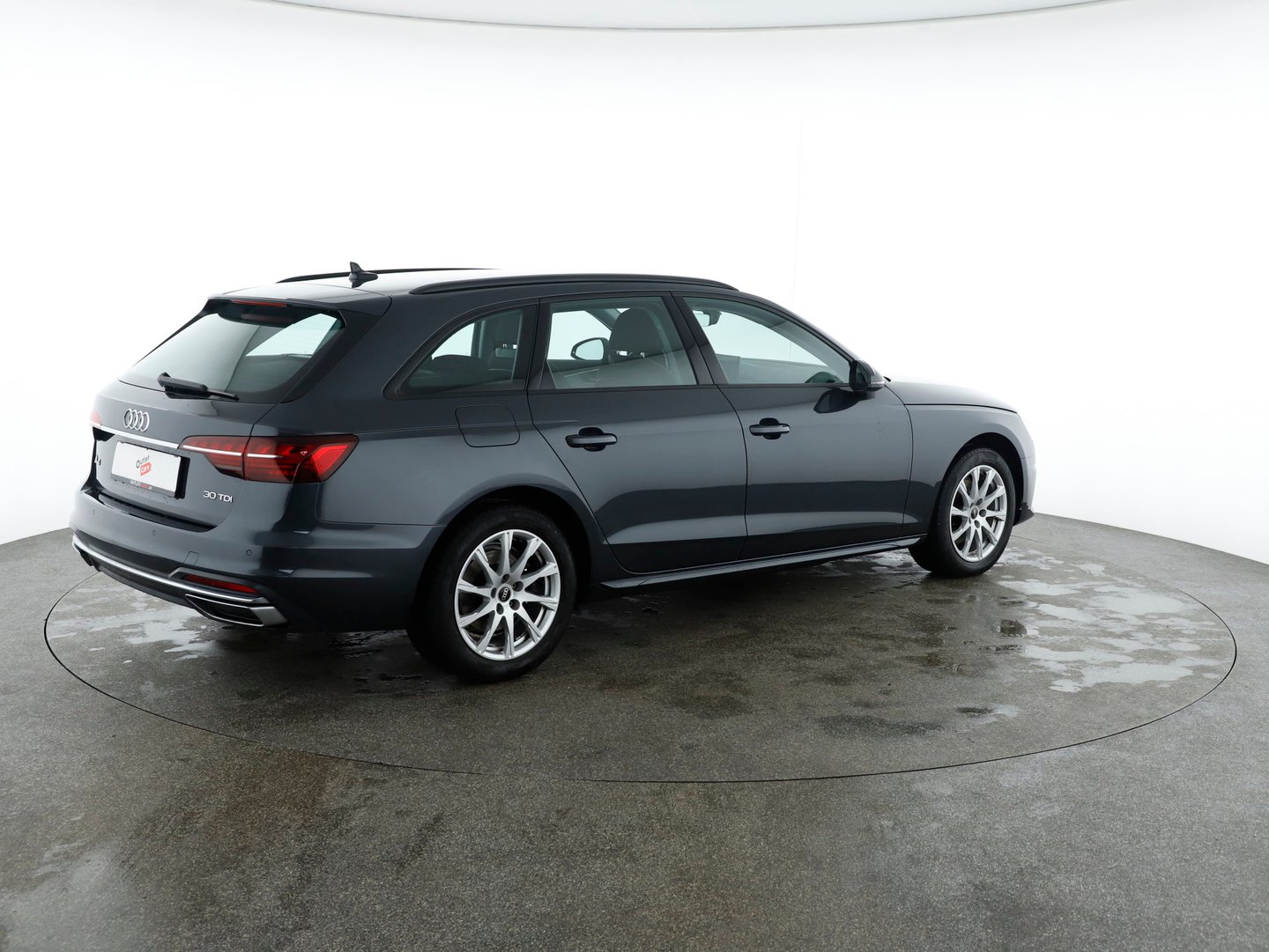 Audi A4 Avant 30 TDI advanced | Bild 5 von 35