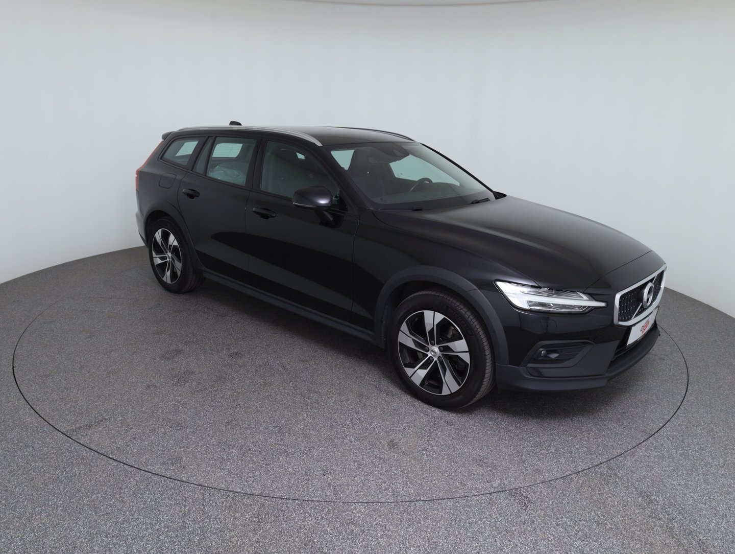 Volvo V60 Cross Country D4 AWD Cross Country Geartronic | Bild 3 von 8