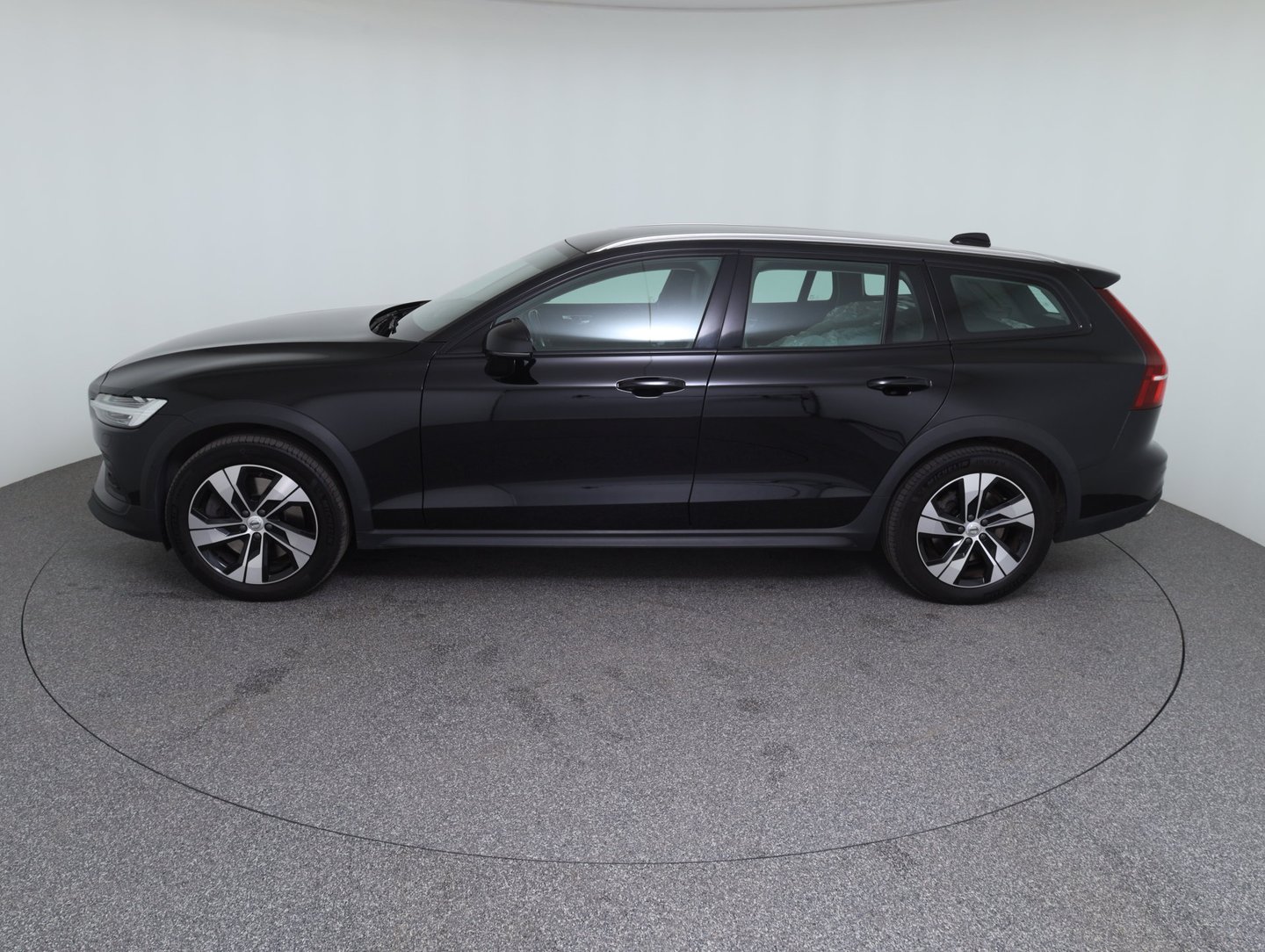 Volvo V60 Cross Country D4 AWD Cross Country Geartronic | Bild 8 von 8