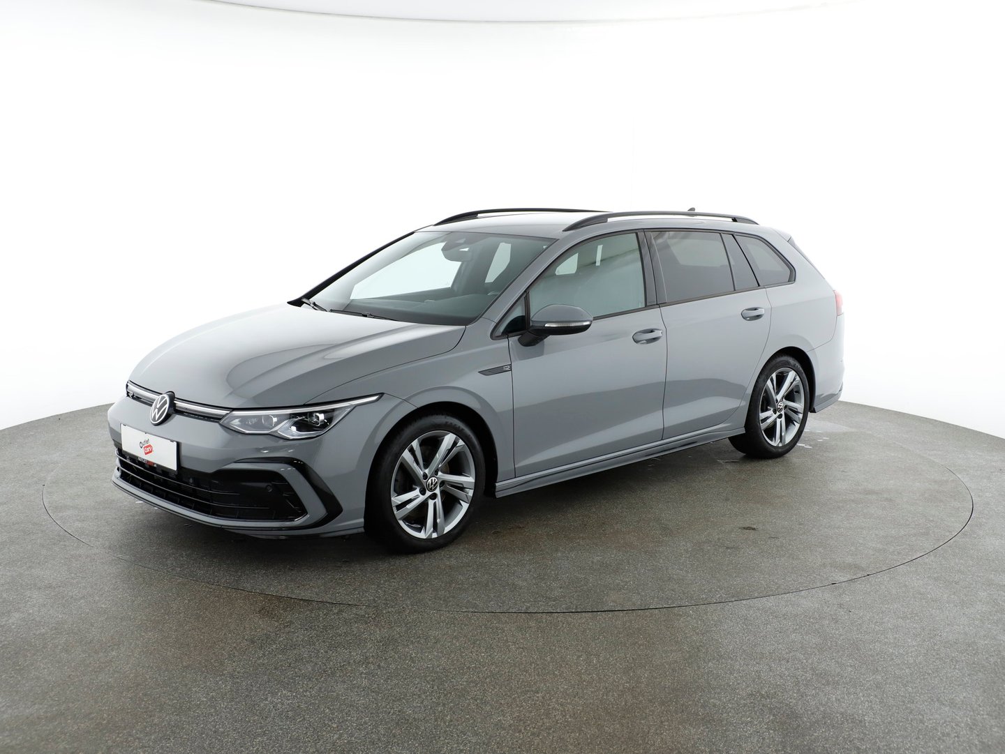 Bild eines VW Golf Variant R-Line TDI DSG