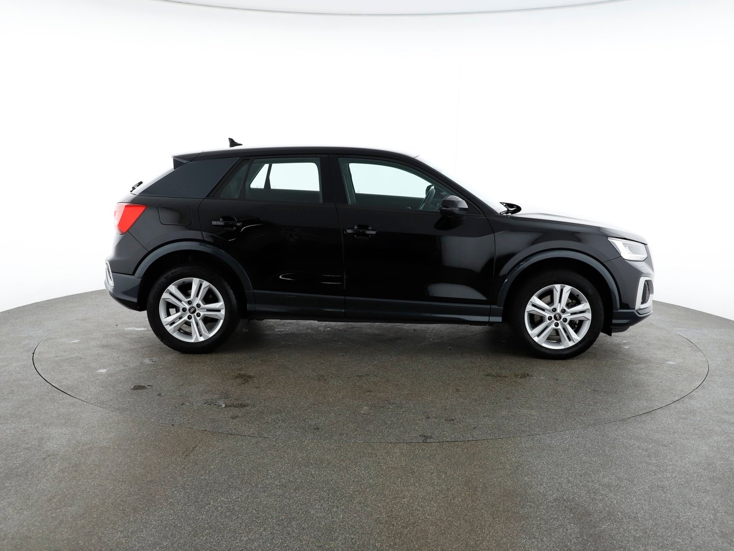 Audi Q2 35 TDI advanced | Bild 4 von 24