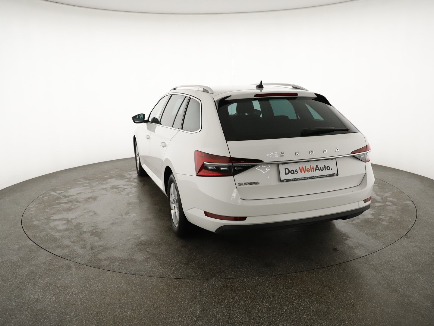 Škoda SUPERB Combi Style TDI SCR DSG | Bild 19 von 23