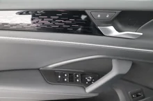 VW Tiguan Elegance eTSI DSG in Oyster Silver Metallic