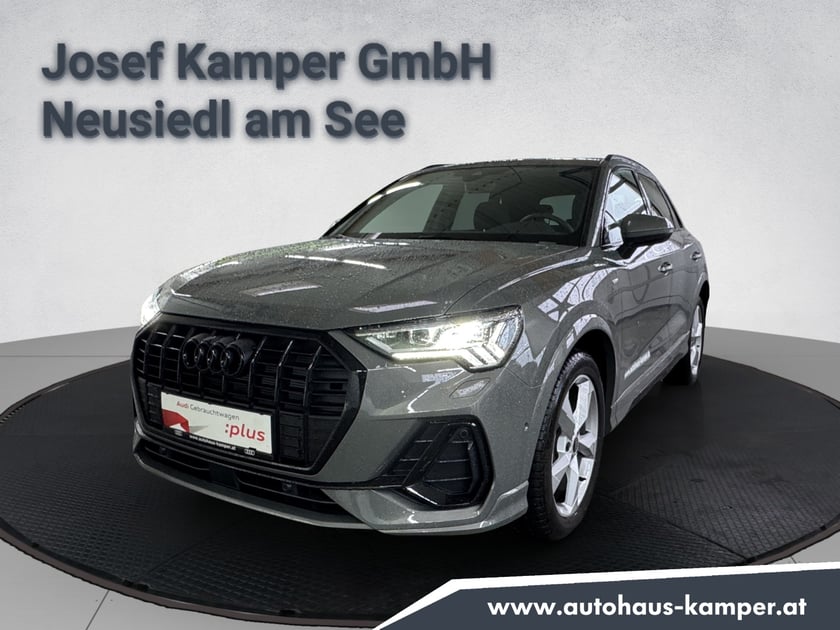Audi Q3 35 TDI admired