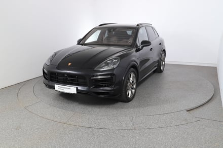 Porsche Cayenne E-Hybrid Platinum Edition