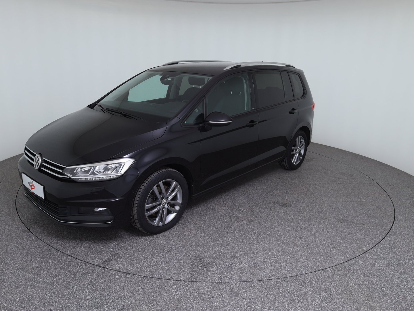 VW Touran Comfortline TDI SCR DSG 5-Sitzer | Bild 1 von 22