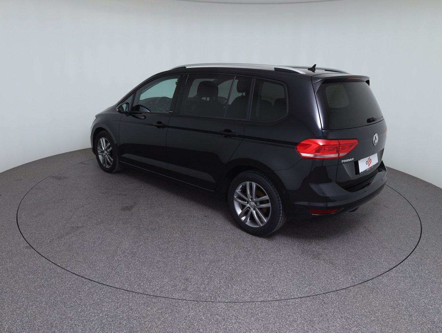 VW Touran Comfortline TDI SCR DSG 5-Sitzer | Bild 7 von 22