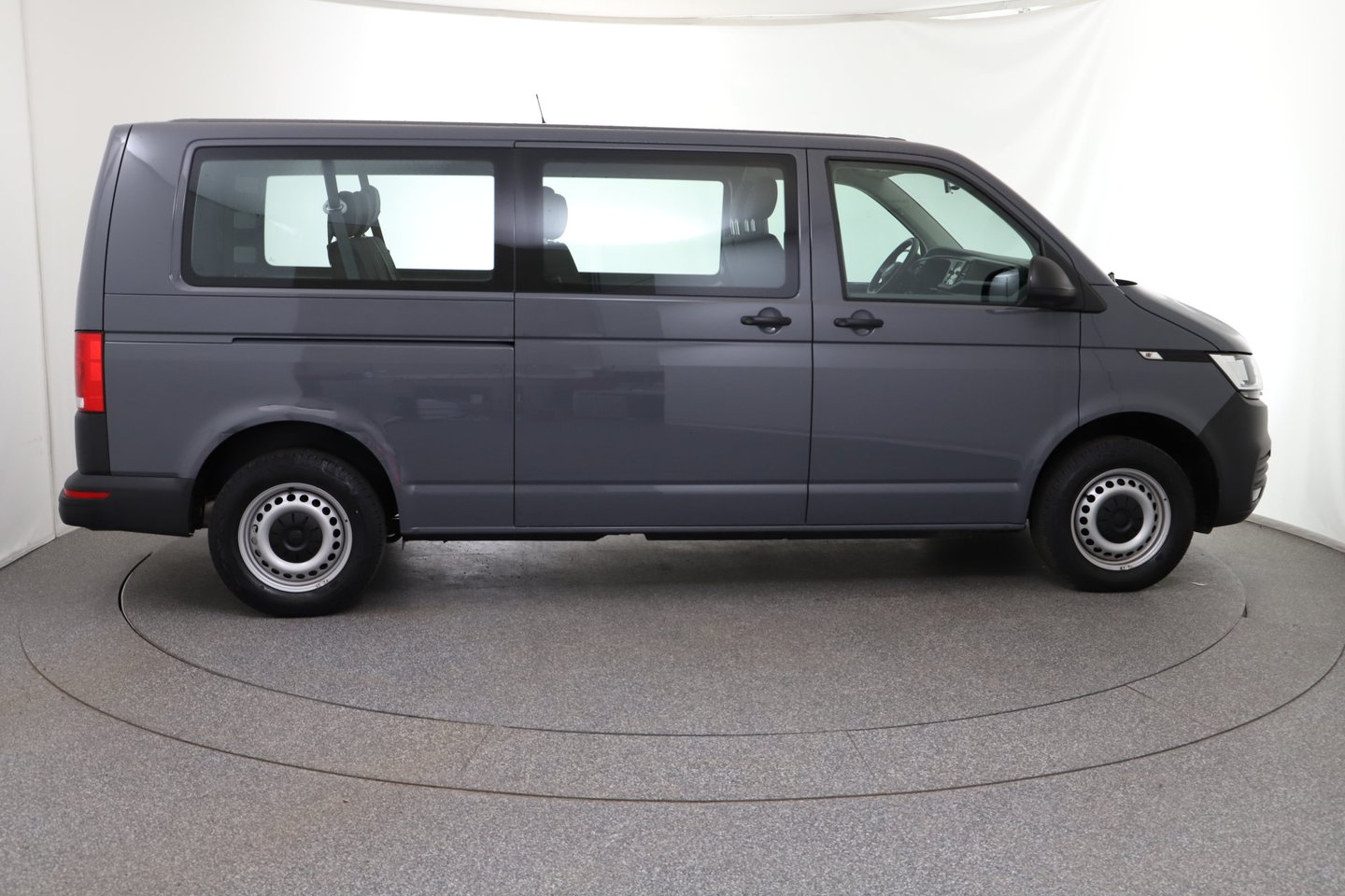 VW T6.1 Doka-Ka/Caravelle/Kombi LR TDI | Bild 7 von 24