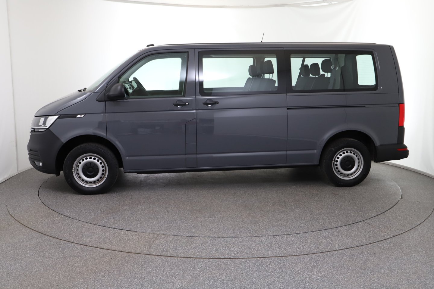 VW T6.1 Doka-Ka/Caravelle/Kombi LR TDI | Bild 2 von 24