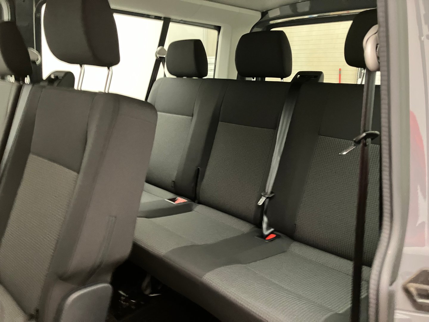 VW T6.1 Doka-Ka/Caravelle/Kombi LR TDI | Bild 11 von 24