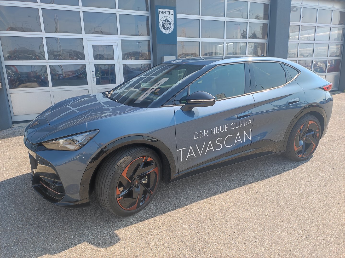 CUPRA Tavascan