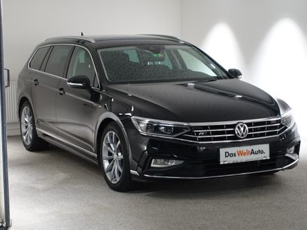 VW Passat Variant Elegance TDI DSG