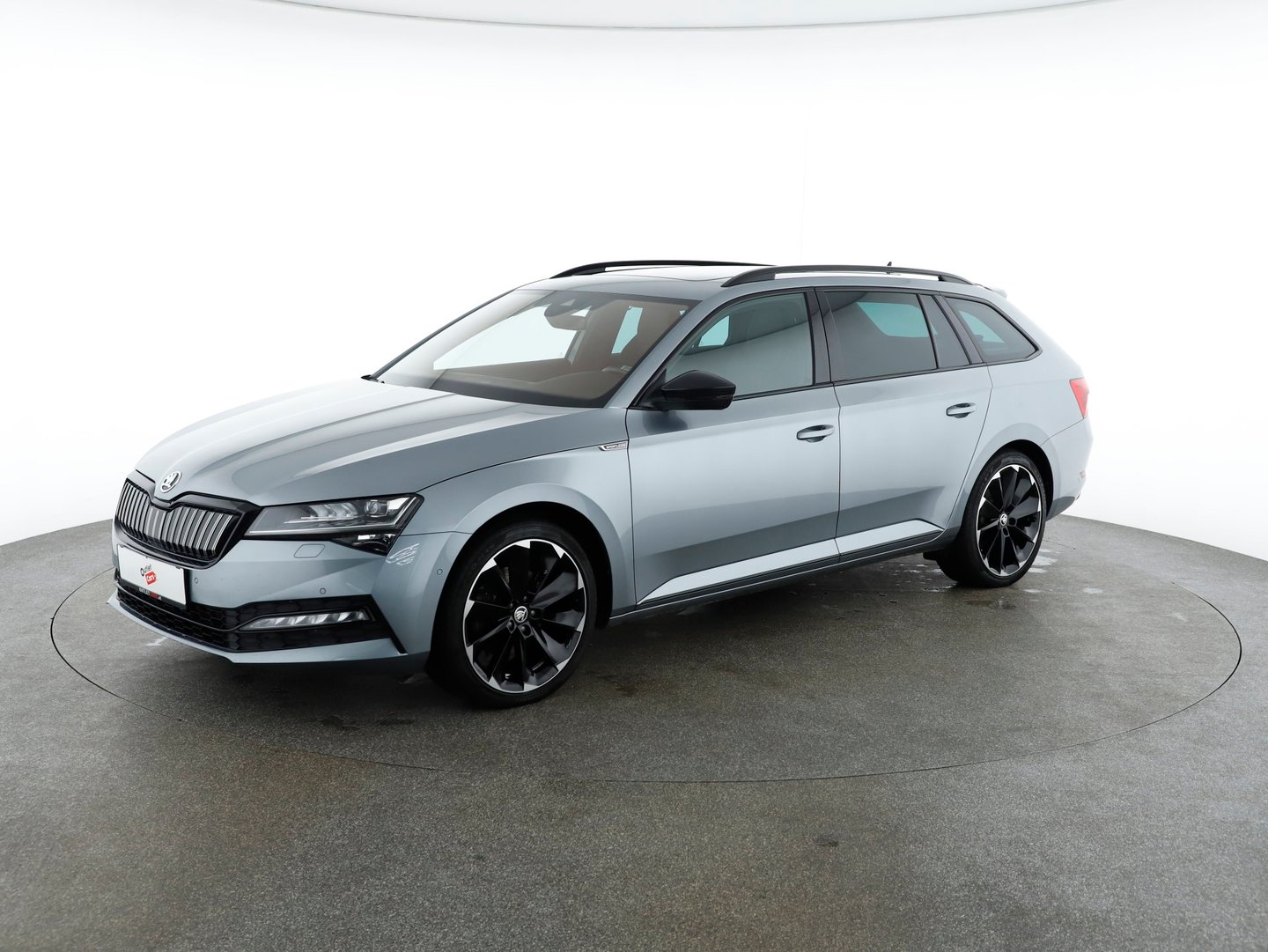 Škoda SUPERB Combi iV SPORTLINE DSG | Bild 1 von 27