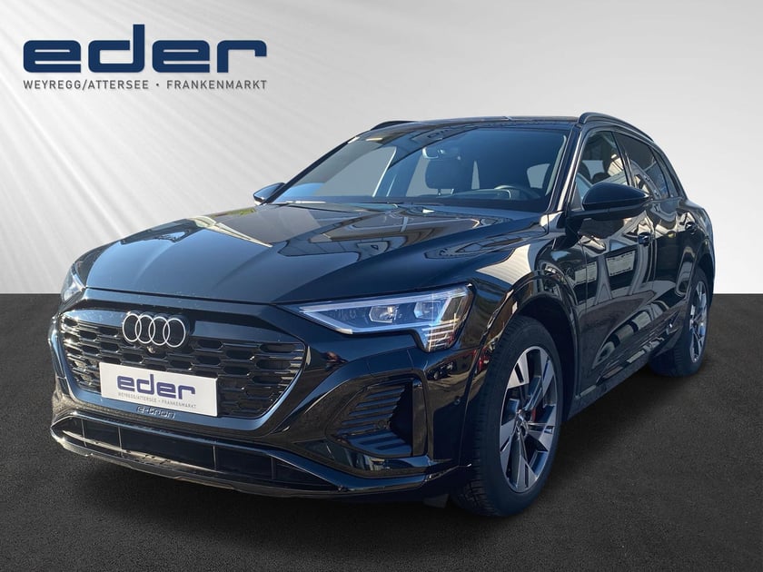 Audi Q8 55 e-tron quattro S line