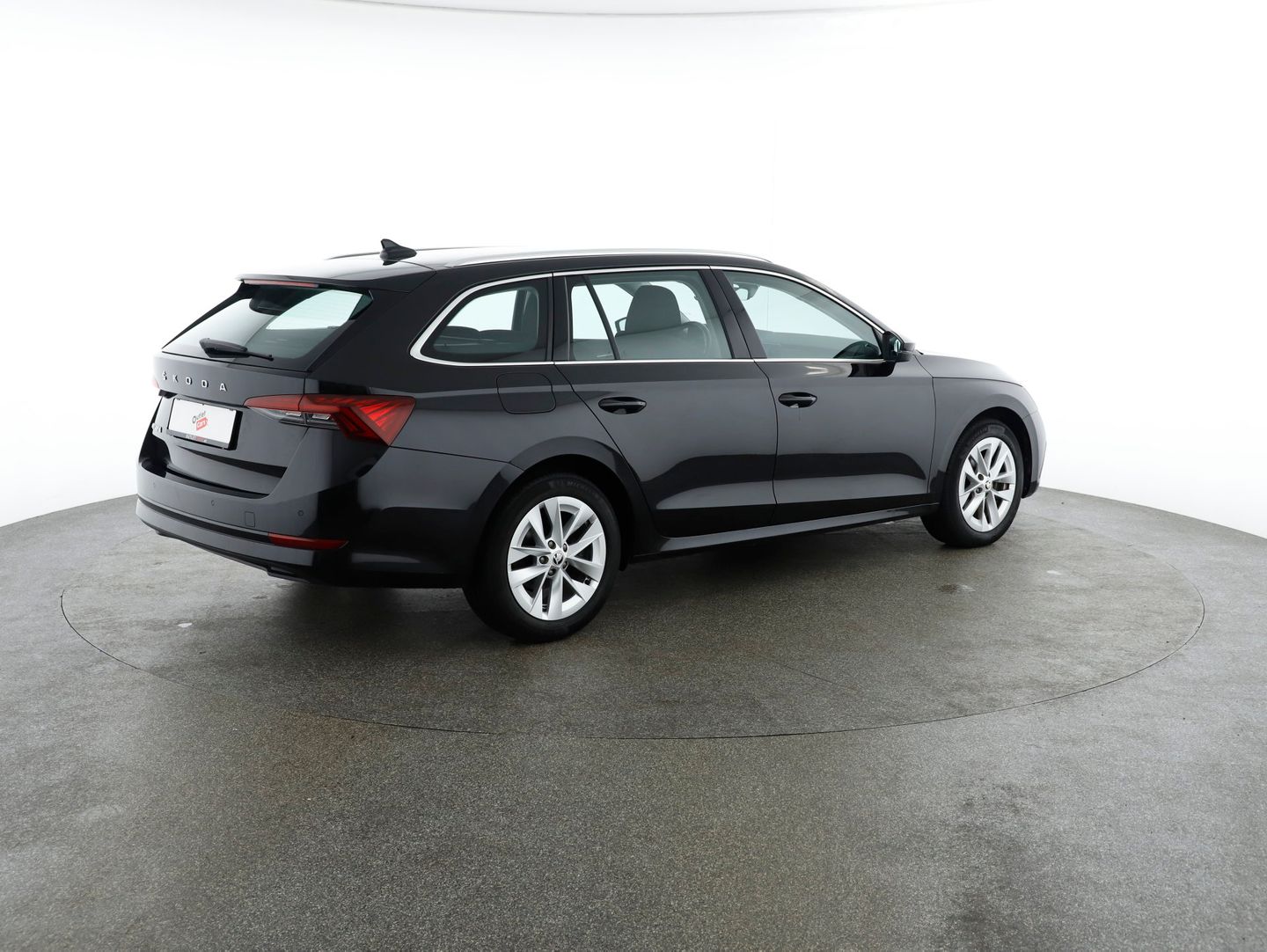 Škoda Octavia Combi 2,0 TDI Premium DSG | Bild 5 von 27